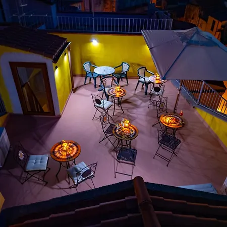 Penzion S'apposentu - Un'angolo Di Paradiso Con La Vista Sul Castello 3*