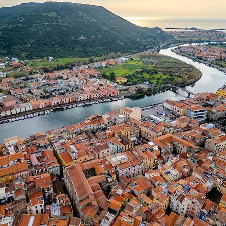 S'apposentu - Un'angolo Di Paradiso Con La Vista Sul Castello Vendégház