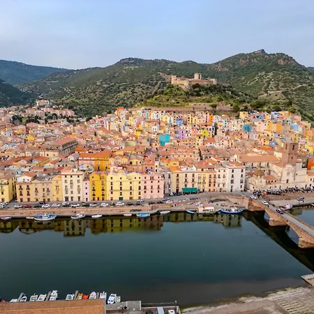 S'apposentu - Un'angolo Di Paradiso Con La Vista Sul Castello Bosa