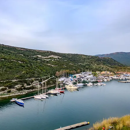 S'apposentu - Un'angolo Di Paradiso Con La Vista Sul Castello Pensión Bosa