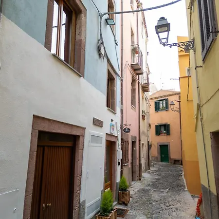 S'apposentu - Un'angolo Di Paradiso Con La Vista Sul Castello Bosa